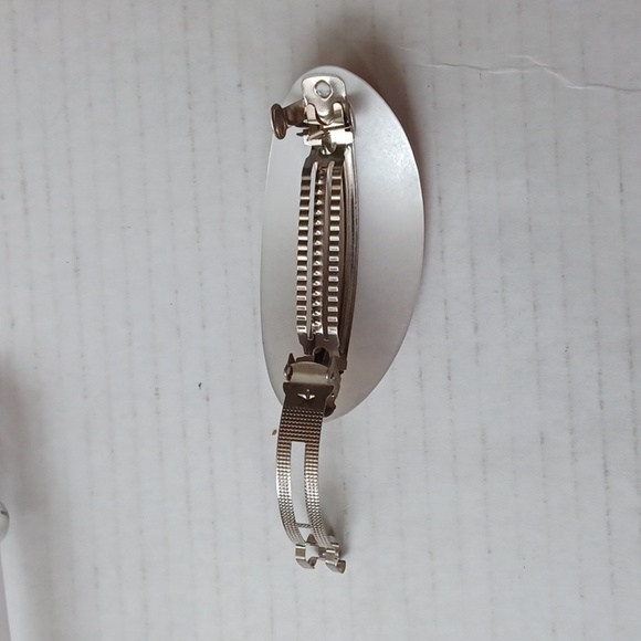 4/$30 Banana Combs & Hair Clips - Set of 5 - Picture 6 of 7